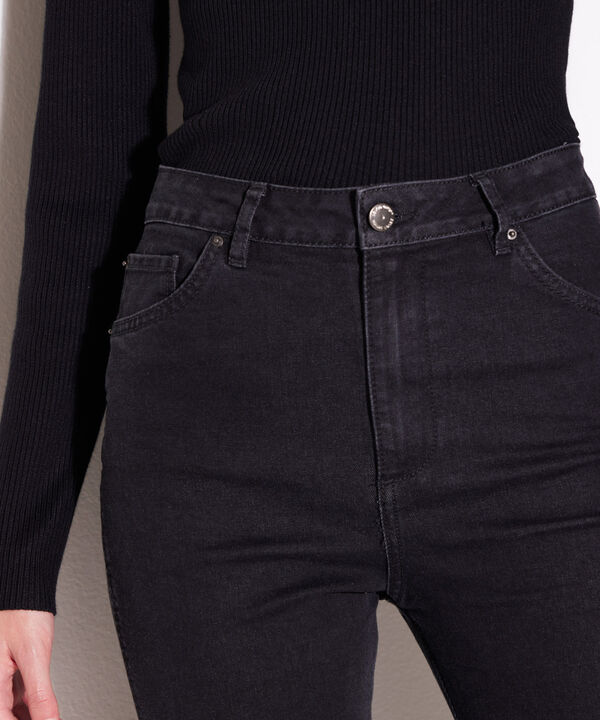 Jeans dama image number null
